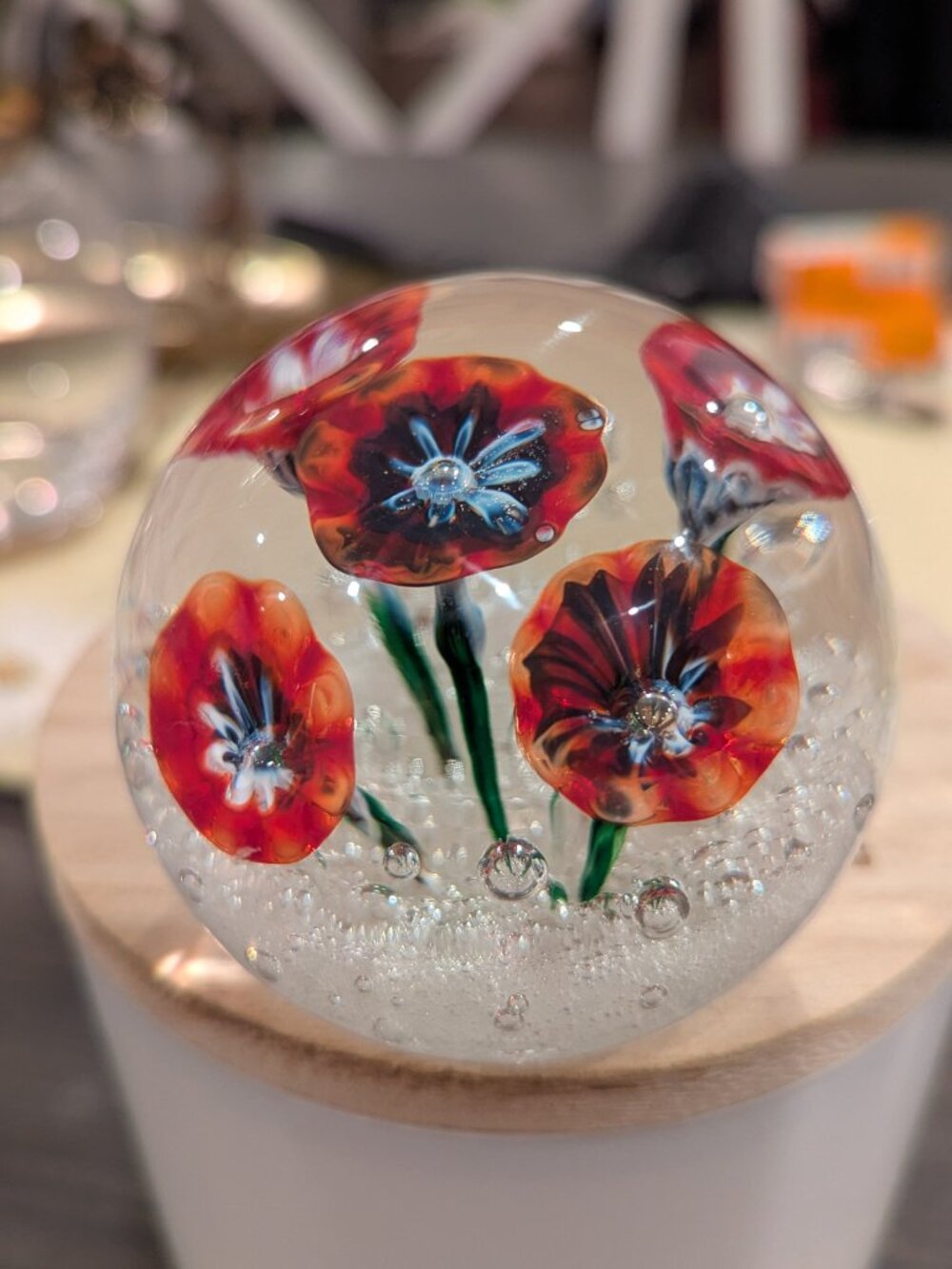 Vintage Murano Art Glass Paperwieght Handcrafted in Italy by Ferro & Lazzarini